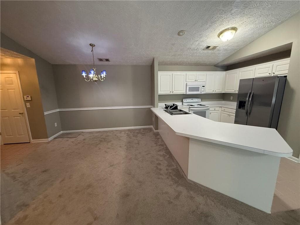 2 bedroom, 2 bathroom, 1,275 sq ft condominium for rent at 1001 Holly Drive 207, Gainesville, GA 30501 for $1,650 a month — photo 5