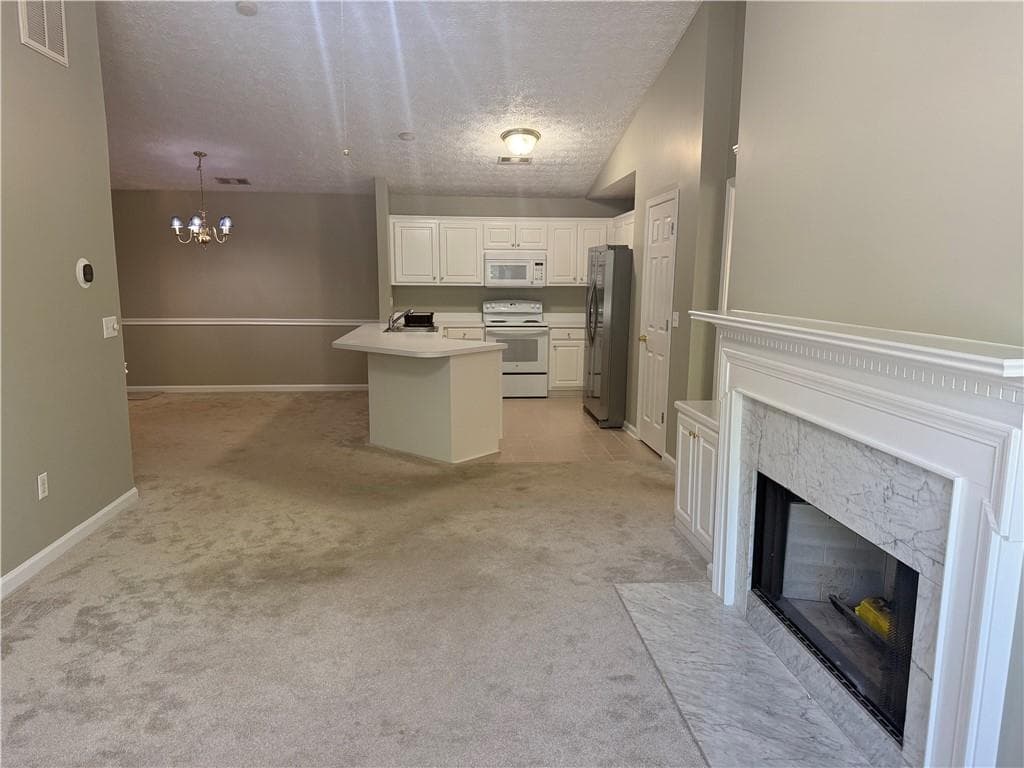 2 bedroom, 2 bathroom, 1,275 sq ft condominium for rent at 1001 Holly Drive 207, Gainesville, GA 30501 for $1,650 a month — photo 8