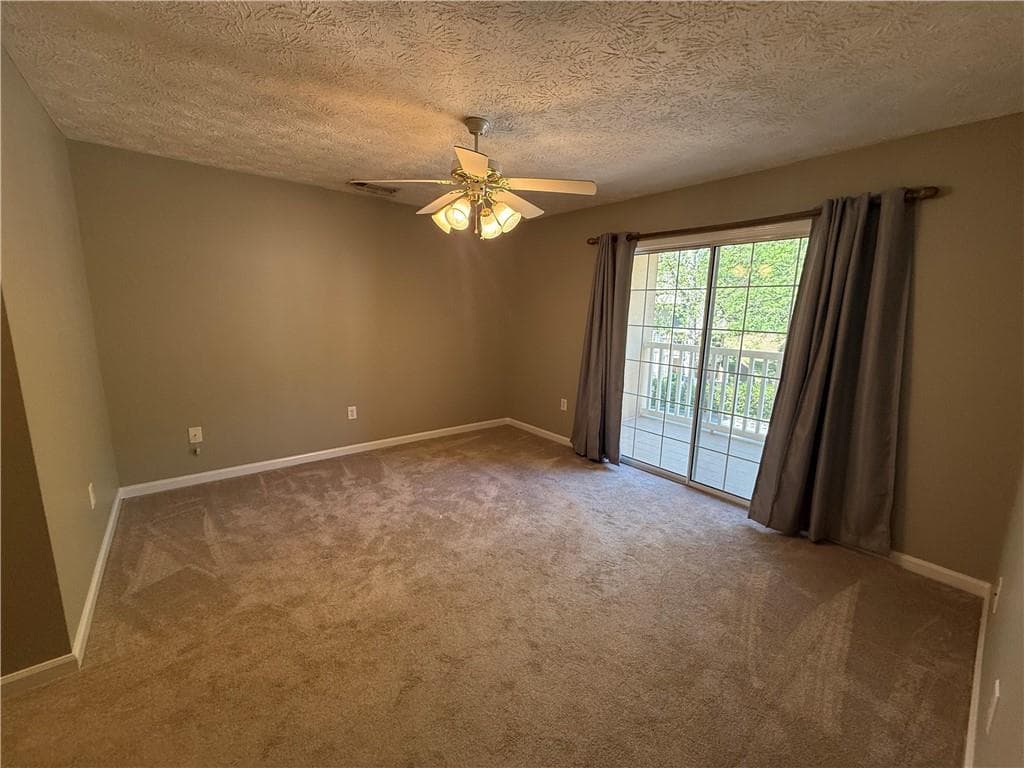 2 bedroom, 2 bathroom, 1,275 sq ft condominium for rent at 1001 Holly Drive 207, Gainesville, GA 30501 for $1,650 a month — photo 9