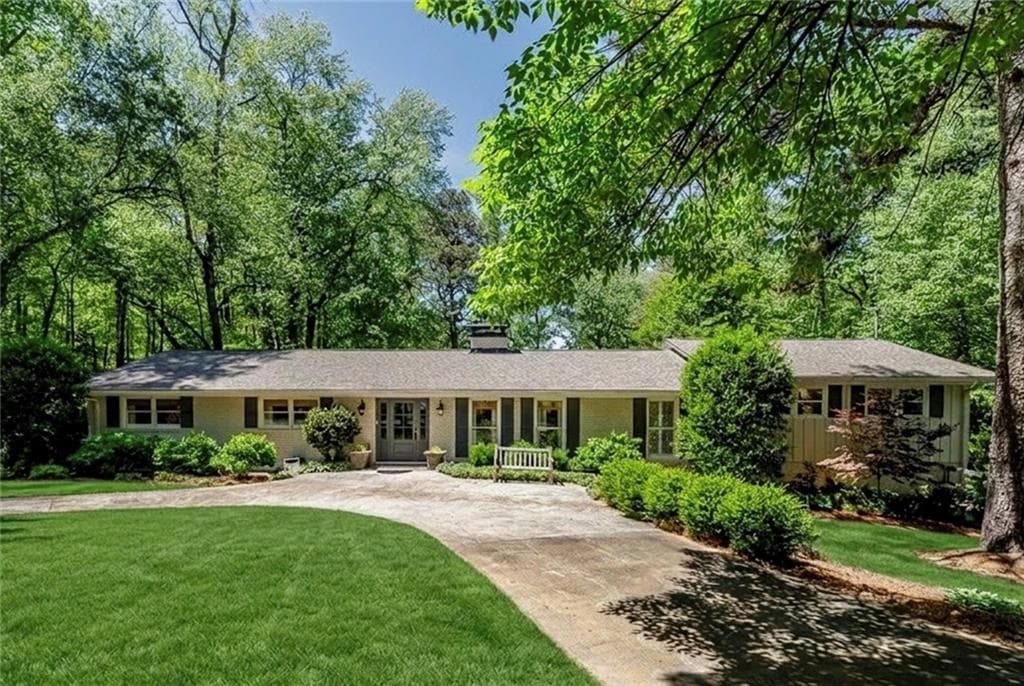 1424 Ridgeway Drive, Acworth, GA 30102 — most recent listing photo