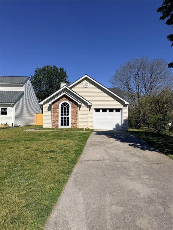 2 bedroom, 2 bathroom, 1,074 sq ft single family residence under contract at 16 Brighton Court, Cartersville, GA 30121 — photo 2