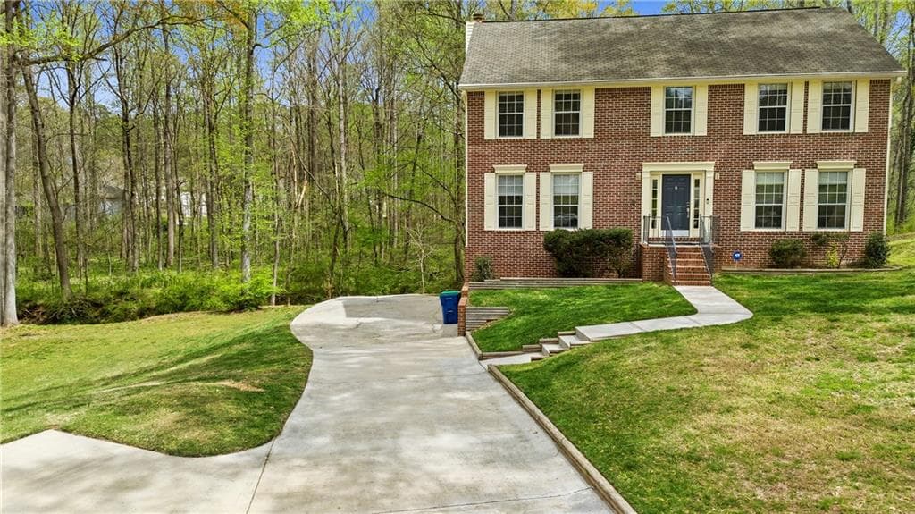 4 bedroom, 3 bathroom, 2,808 sq ft single family residence for sale at 145 Shadybrook Lane, Atlanta, GA 30331 — photo 1 of 49