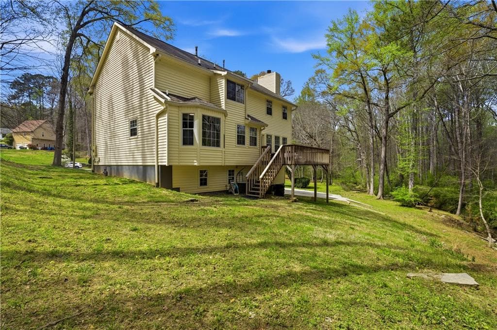 4 bedroom, 3 bathroom, 2,808 sq ft single family residence for sale at 145 Shadybrook Lane, Atlanta, GA 30331 — photo 9