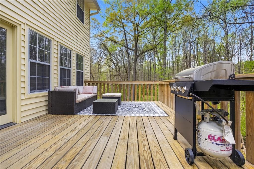 4 bedroom, 3 bathroom, 2,808 sq ft single family residence for sale at 145 Shadybrook Lane, Atlanta, GA 30331 — photo 10
