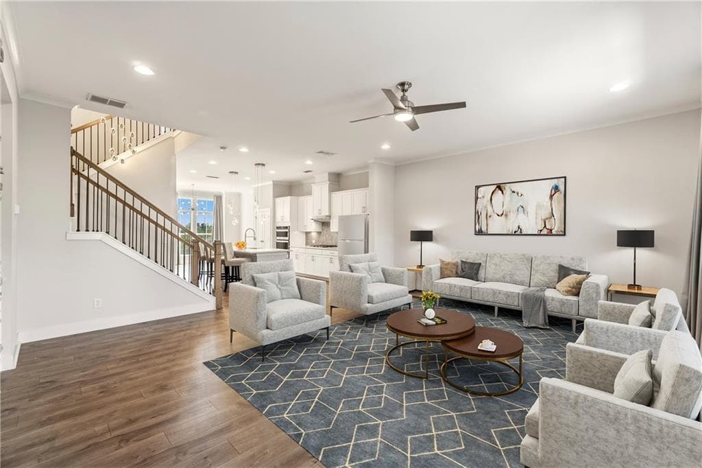 4 bedroom, 4 bathroom, 2,200 sq ft townhouse for sale at 615 Fair View Circle, Roswell, GA 30076 — photo 6