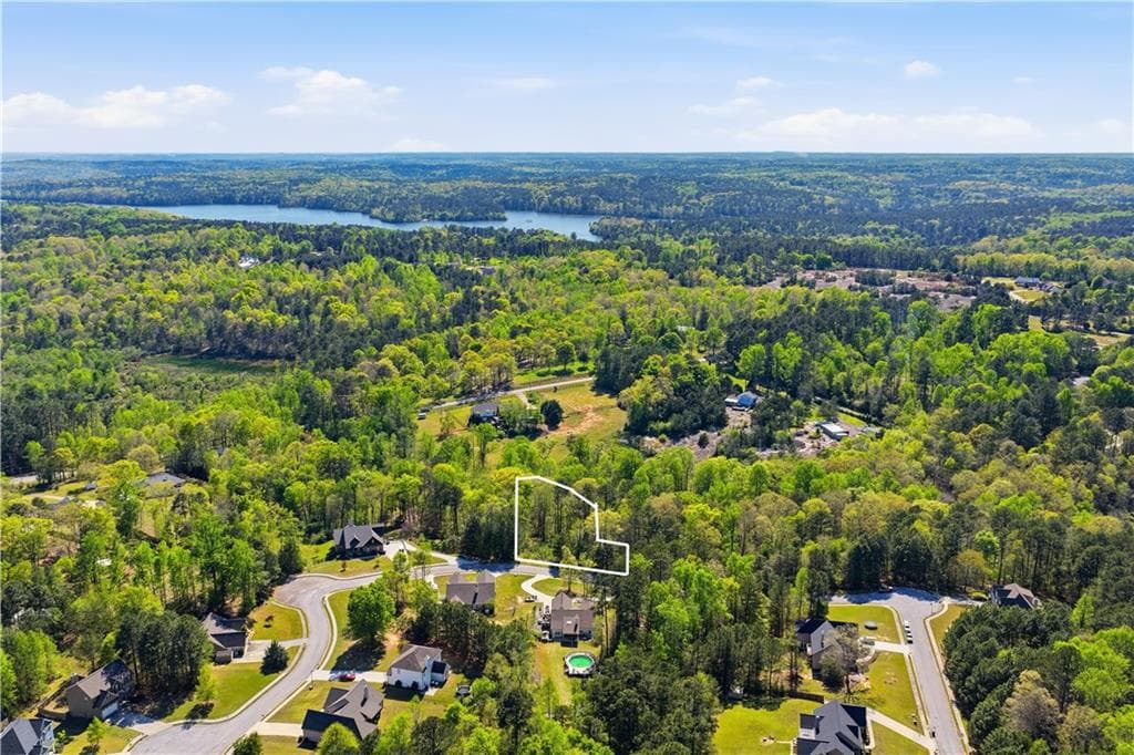 single family residence for sale at 2129 Braswell Lane, Loganville, GA 30052 — photo 3