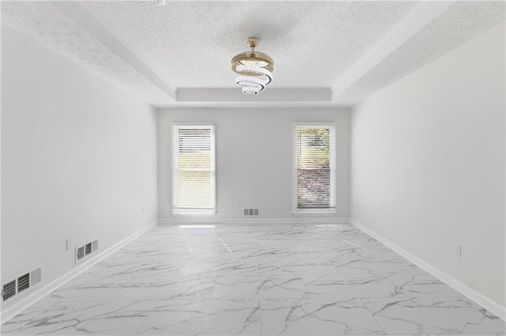 3 bedroom, 2 bathroom, 2,465 sq ft single family residence for sale at 3760 Mountain Cove Road, Snellville, GA 30039 — photo 8