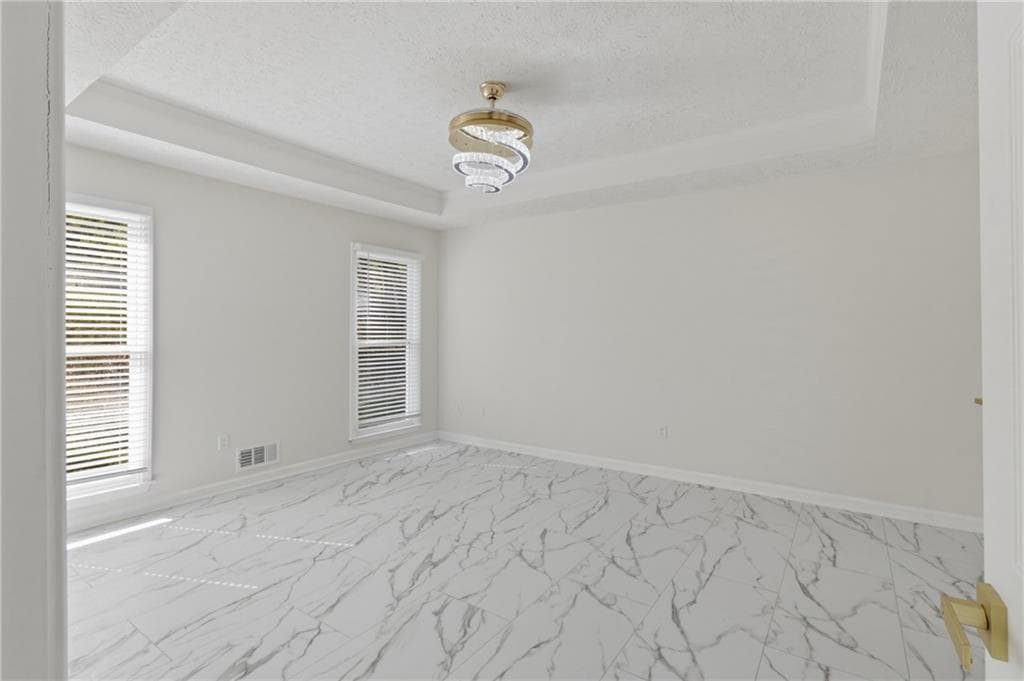 3 bedroom, 2 bathroom, 2,465 sq ft single family residence for sale at 3760 Mountain Cove Road, Snellville, GA 30039 — photo 10