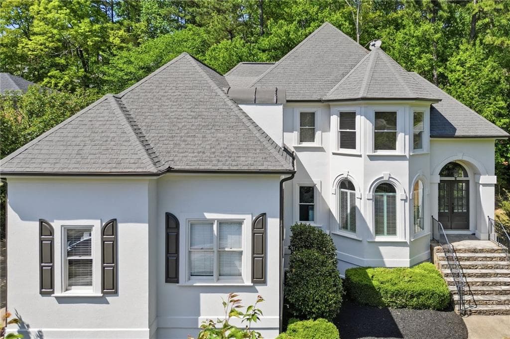 426 Clubview Drive, Woodstock, GA 30189 — most recent listing photo