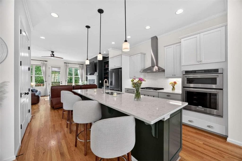 3 bedroom, 4 bathroom, 2,150 sq ft townhouse for sale at 4387 Strand Drive, Smyrna, GA 30080 — photo 4
