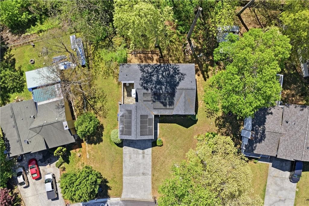3 bedroom, 2 bathroom, 1,215 sq ft single family residence for sale at 3122 Morris Lane, Lawrenceville, GA 30044 — photo 7