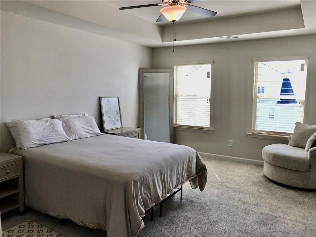 3 bedroom, 3 bathroom, 1,960 sq ft single family residence for sale at 2820 Aralynn Way, College Park, GA 30337 — photo 9
