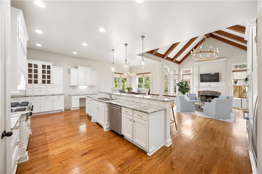 6 bedroom, 7 bathroom, 6,973 sq ft single family residence under contract at 2551 Raintree Drive, Atlanta, GA 30345 — photo 9