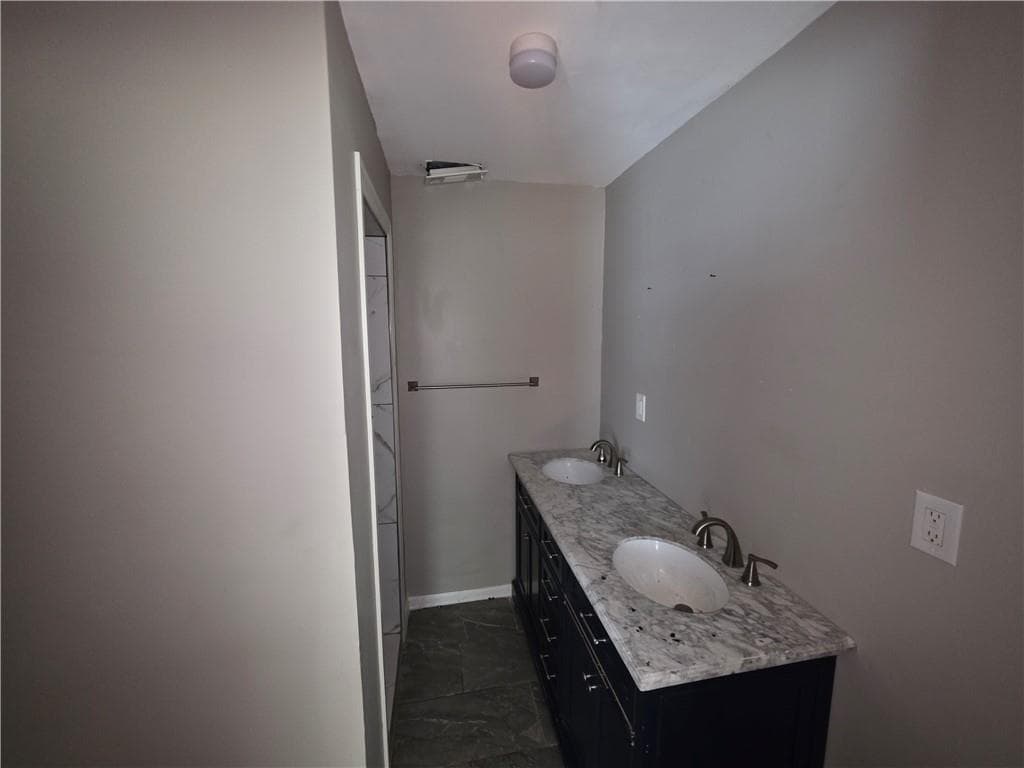 3 bedroom, 2 bathroom, 1,325 sq ft single family residence for sale at 431 Lanier Street, Atlanta, GA 30318 — photo 7