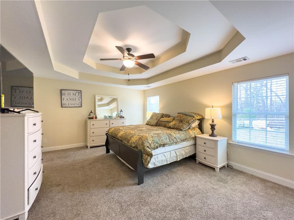 3 bedroom, 3 bathroom, 1,924 sq ft single family residence under contract at 5409 Stepstone Way, Gainesville, GA 30506 — photo 10