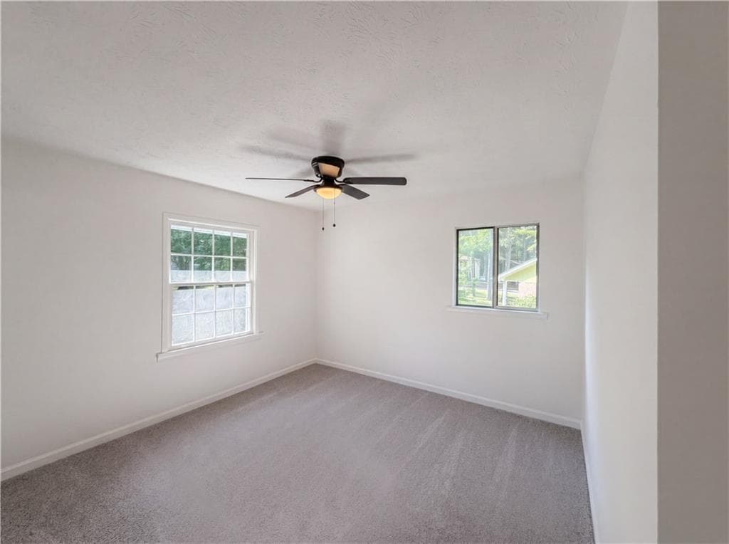 3 bedroom, 3 bathroom, 1,704 sq ft single family residence for sale at 1010 Buckhurst Drive, Atlanta, GA 30349 — photo 8