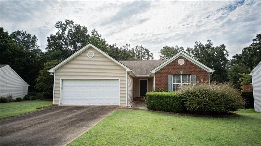 5437 Evergreen Forest Court, Flowery Branch, GA 30542 — most recent listing photo
