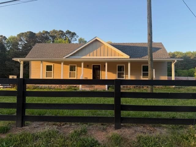 3 bedroom, 3 bathroom, 1,800 sq ft single family residence under contract at 257 Stancil Road, Ball Ground, GA 30107