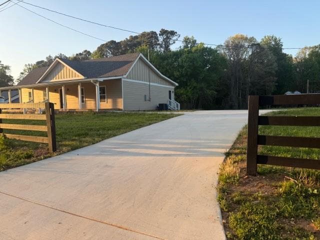 3 bedroom, 3 bathroom, 1,800 sq ft single family residence under contract at 257 Stancil Road, Ball Ground, GA 30107 — photo 2