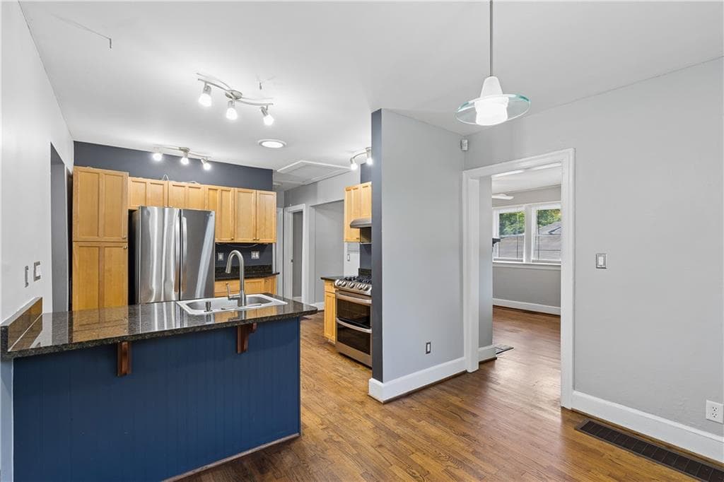 2 bedroom, 1 bathroom, 833 sq ft single family residence for sale at 404 Blake Avenue, Atlanta, GA 30316 — photo 8
