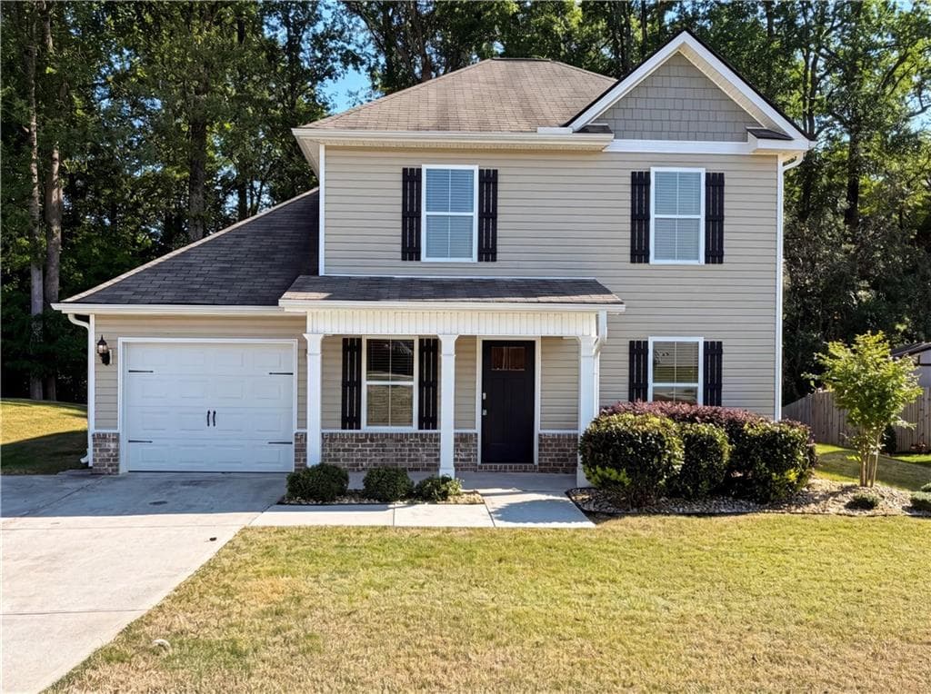 4 bedroom, 3 bathroom, 1,682 sq ft single family residence for sale at 271 Stane Brook Court, Jackson, GA 30233 — photo 1 of 24