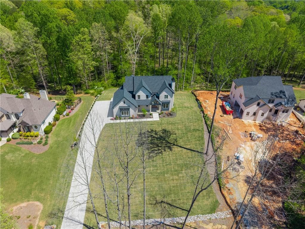 5 bedroom, 5 bathroom, 4,669 sq ft single family residence for sale at 1136 Lexington Ridge Road, Hoschton, GA 30548 — photo 7