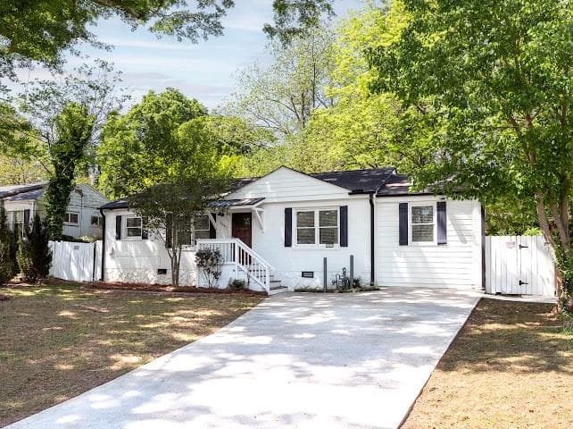 1987 Meadow Lane, Decatur, GA 30032 — most recent listing photo