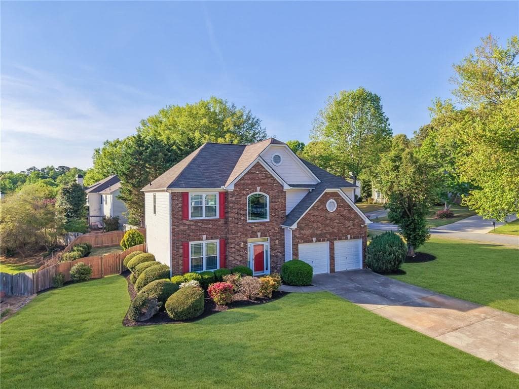 1910 Vineyard Court, Alpharetta, GA 30004 — most recent listing photo