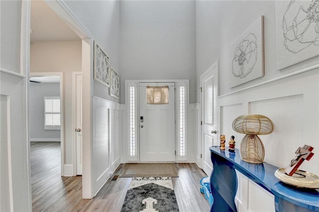4 bedroom, 3 bathroom, 2,605 sq ft single family residence for sale at 1930 Grand Lanier Drive, Buford, GA 30518 — photo 8