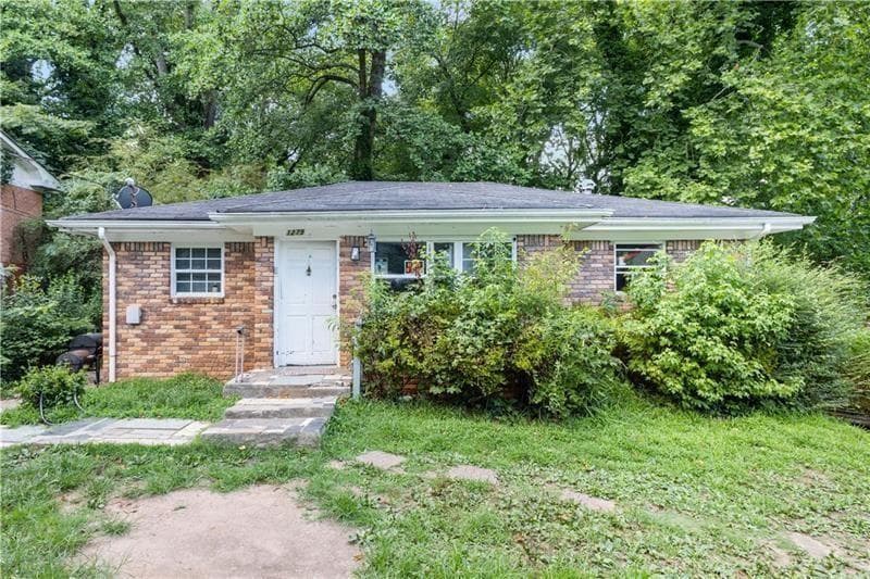1279 Kenilworth Drive, Atlanta, GA 30310 — most recent listing photo