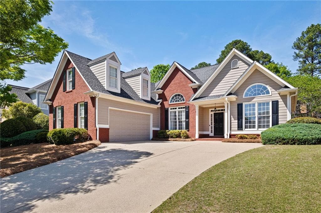 555 Golf Crest Drive, Acworth, GA 30101 — most recent listing photo