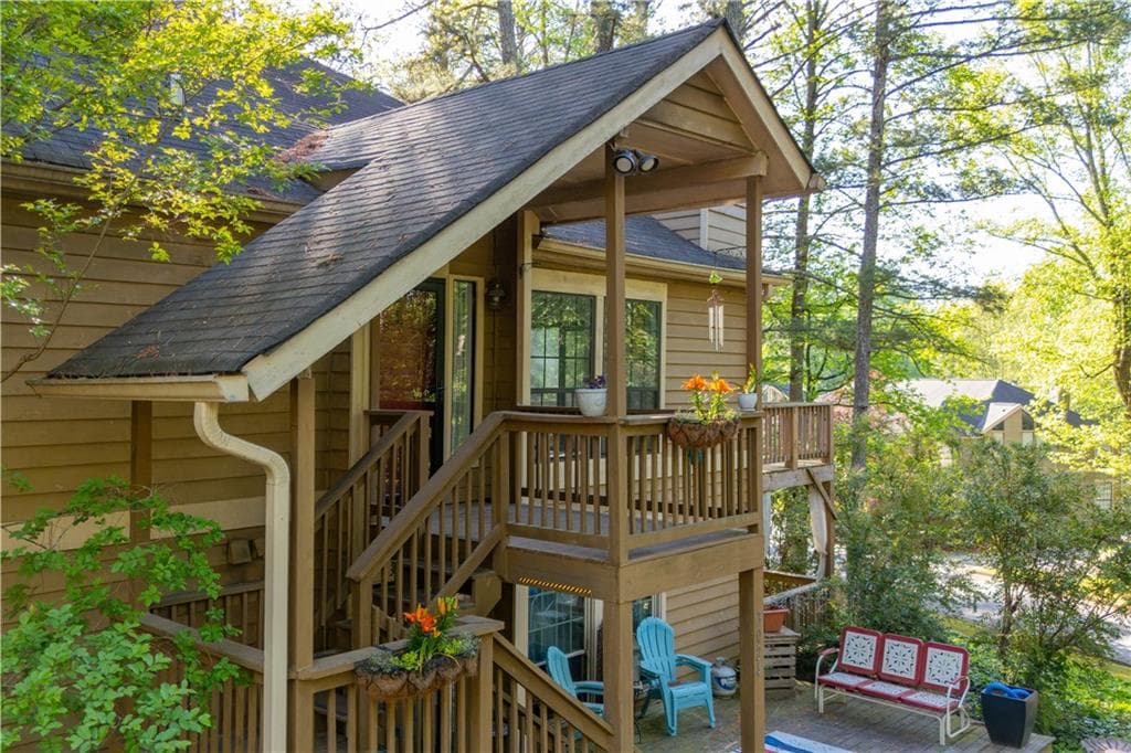 3 bedroom, 2 bathroom, 1,929 sq ft condominium for sale at 3028 Steeplechase Drive, Alpharetta, GA 30004 — photo 9