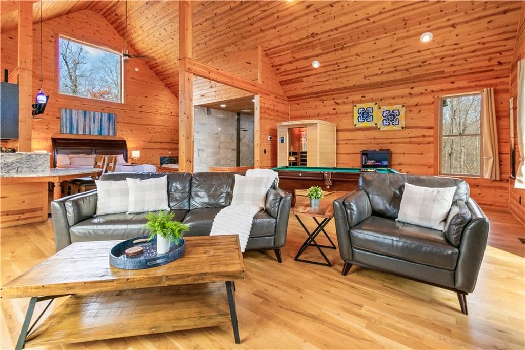 1 bedroom, 1 bathroom, 1,088 sq ft single family residence for sale at 281 Maple Ridge Road, Cleveland, GA 30528 — photo 6
