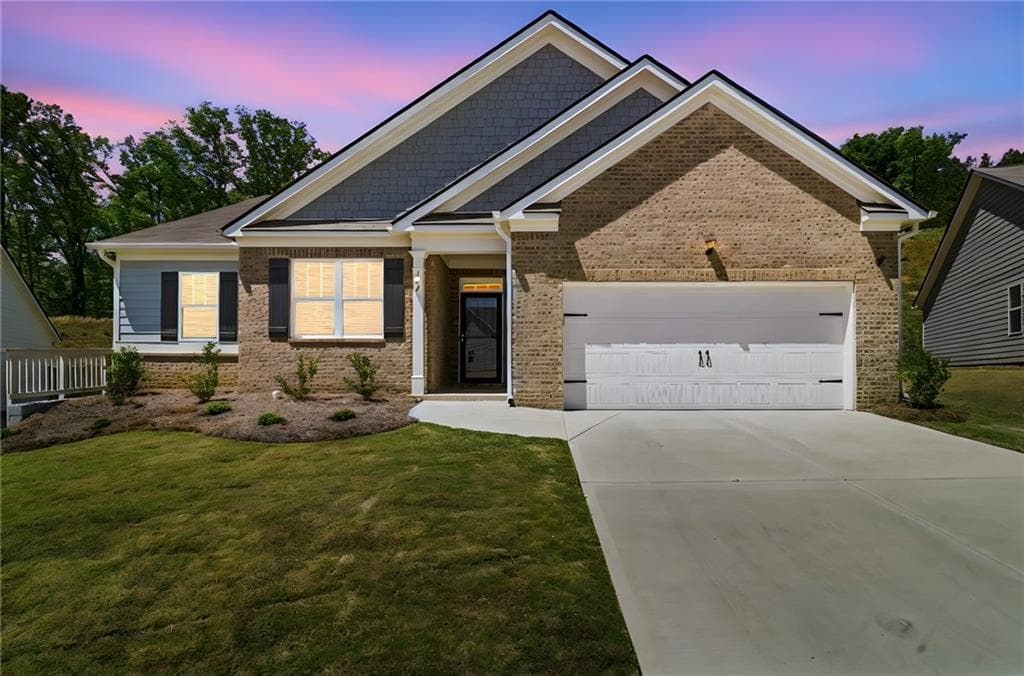 3 bedroom, 2 bathroom, 1,922 sq ft single family residence under contract at 487 Majestic Oak Circle, Dallas, GA 30132 — photo 2