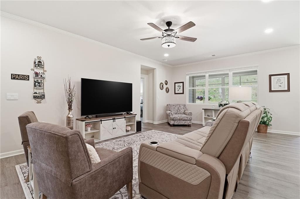 3 bedroom, 2 bathroom, 1,922 sq ft single family residence under contract at 487 Majestic Oak Circle, Dallas, GA 30132 — photo 8