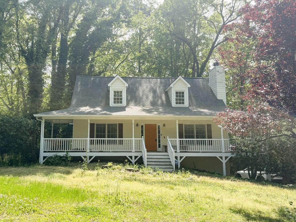 3 bedroom, 3 bathroom, 1,570 sq ft single family residence under contract at 66 Stevenson Point, Dallas, GA 30132