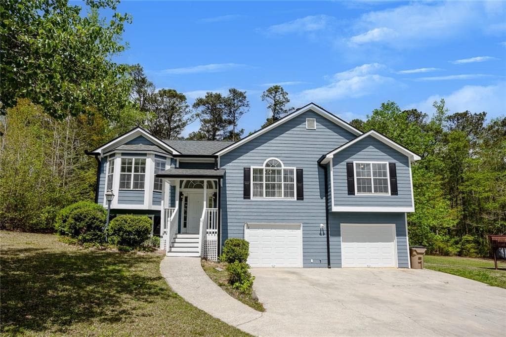 5 bedroom, 3 bathroom, 2,415 sq ft single family residence for rent at 2226 Alyssa Court, Lithia Springs, GA 30122 for $2,500 a month — photo 1 of 25