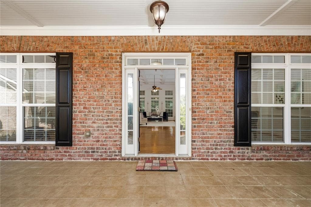4 bedroom, 4 bathroom, 3,397 sq ft single family residence under contract at 280 Starfire Court, Loganville, GA 30052 — photo 7