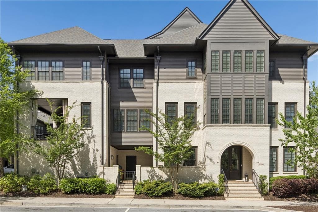 3 bedroom, 4 bathroom, 3,576 sq ft townhouse sold at 6596 Aria Village Drive, Atlanta, GA 30328
