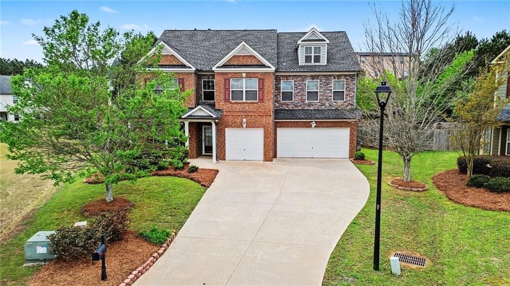 4 bedroom, 3 bathroom, 3,561 sq ft single family residence for sale at 3769 Lake Haven Way, Atlanta, GA 30349 — photo 3