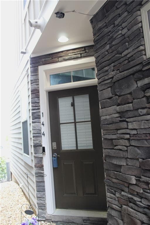 3 bedroom, 4 bathroom, 2,057 sq ft single family residence for sale at 144 Blakemore Drive, Smyrna, GA 30080 — photo 2