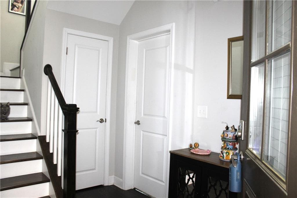 3 bedroom, 4 bathroom, 2,057 sq ft single family residence for sale at 144 Blakemore Drive, Smyrna, GA 30080 — photo 3