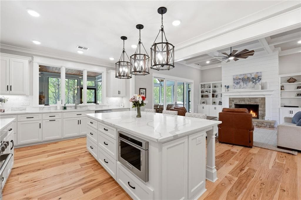 4 bedroom, 4 bathroom, 4,620 sq ft single family residence under contract at 326 Masons Way, Waleska, GA 30183 — photo 10