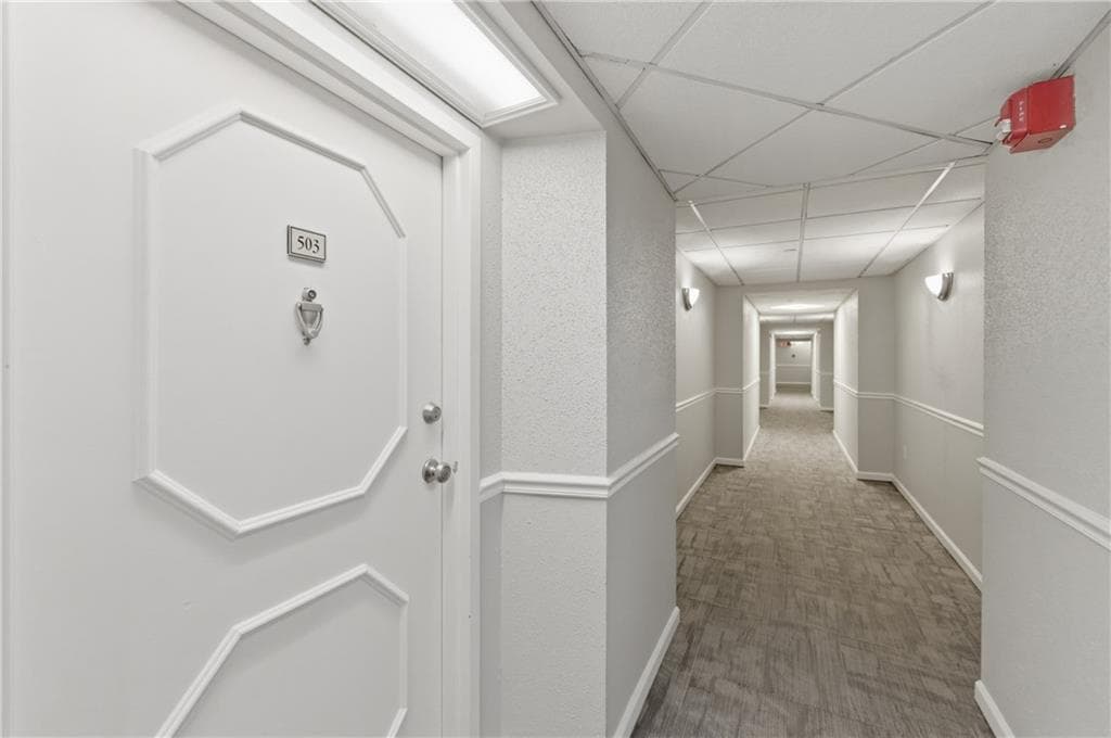 1 bedroom, 1 bathroom, 837 sq ft condominium for sale at 2479 Peachtree Road 503, Atlanta, GA 30305 — photo 1 of 35