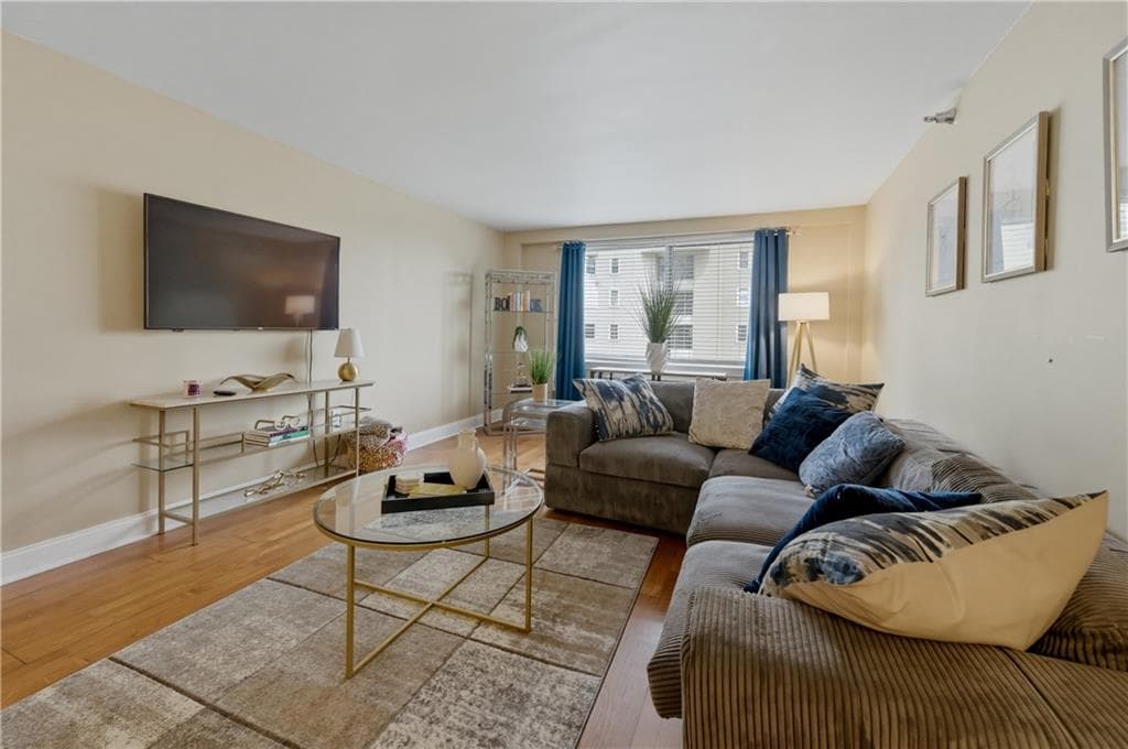 1 bedroom, 1 bathroom, 837 sq ft condominium for sale at 2479 Peachtree Road 503, Atlanta, GA 30305 — photo 7