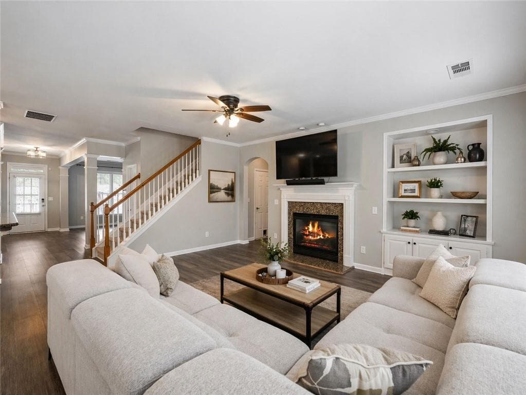5 bedroom, 3 bathroom, 3,043 sq ft single family residence for sale at 7529 Brookstone Circle, Flowery Branch, GA 30542 — photo 4