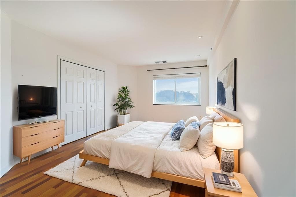 1 bedroom, 1 bathroom, 814 sq ft condominium under contract at 1501 Clairmont Road 1216, Decatur, GA 30033 — photo 9