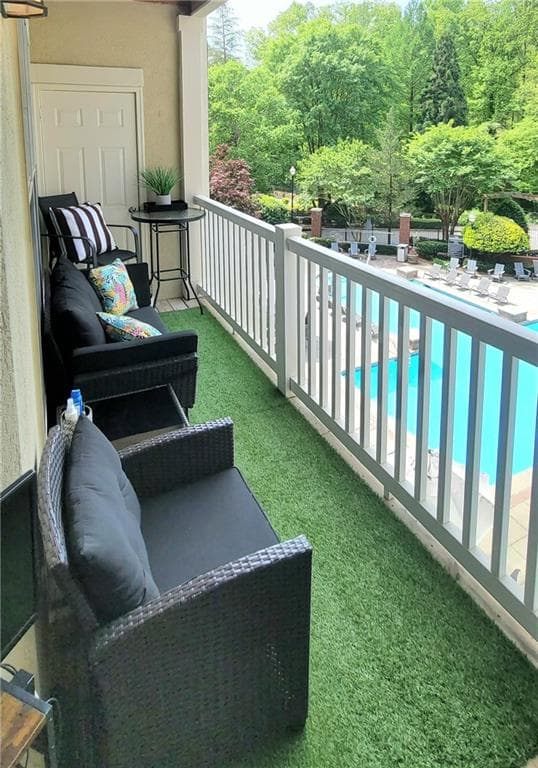 2 bedroom, 2 bathroom, 1,274 sq ft condominium sold at 1309 Westchester Ridge, Atlanta, GA 30329