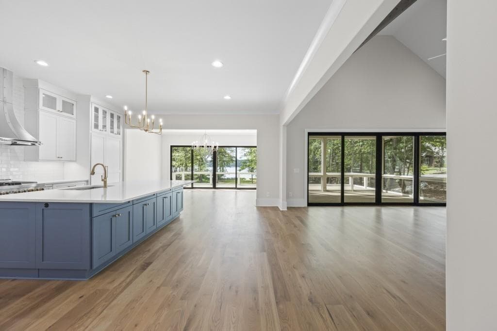 5 bedroom, 5 bathroom, 4,097 sq ft single family residence for sale at 1301 Grayson Pointe Drive, Buckhead, GA 30625 — photo 6