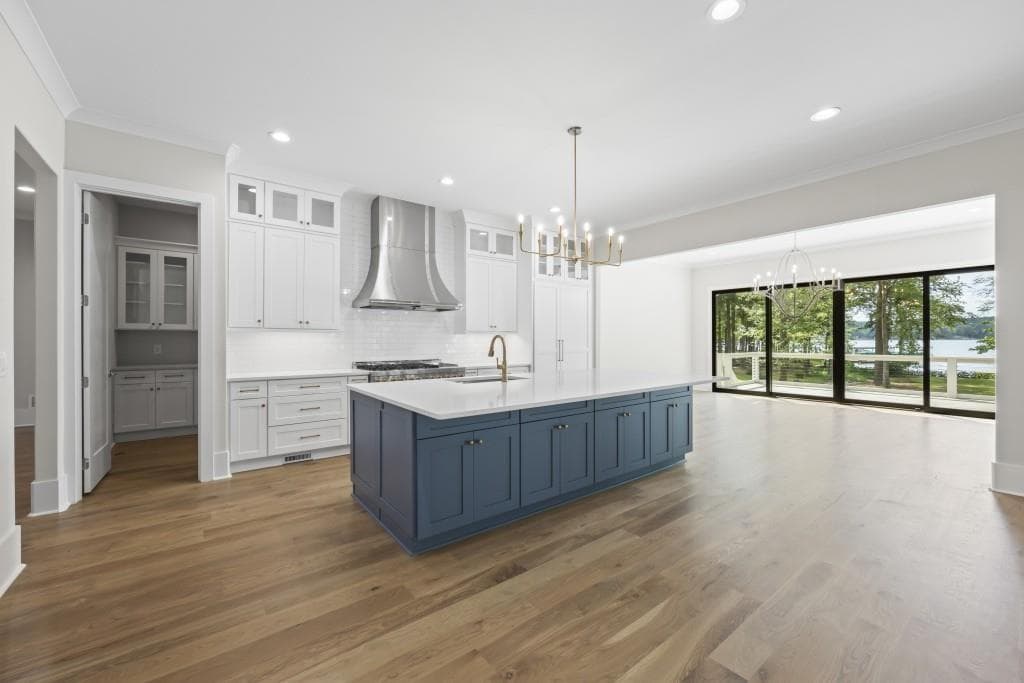 5 bedroom, 5 bathroom, 4,097 sq ft single family residence for sale at 1301 Grayson Pointe Drive, Buckhead, GA 30625 — photo 7